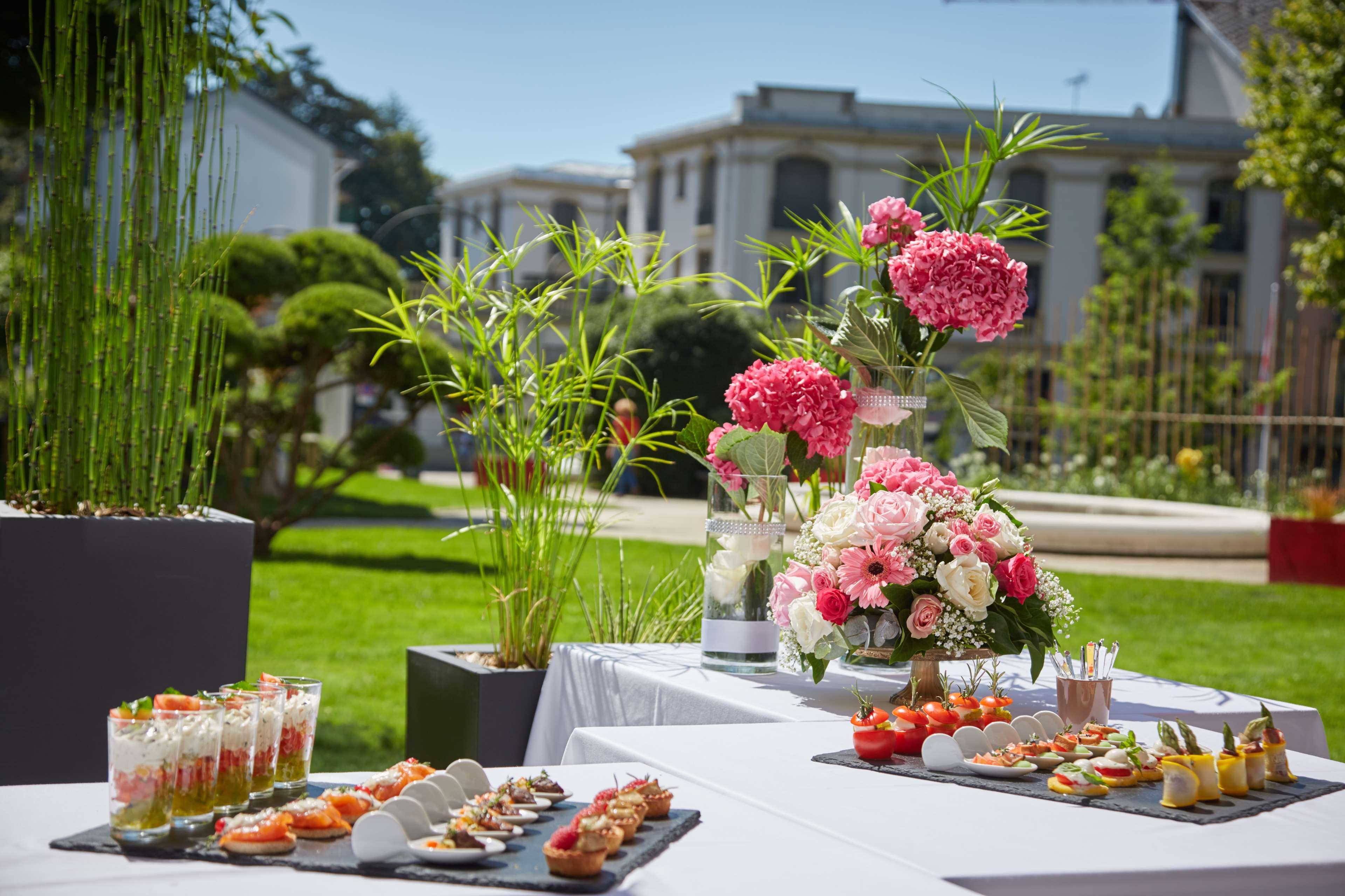 Golden Tulip Aix Les Bains - Hotel & Spa Aix-les-Bains Exterior photo